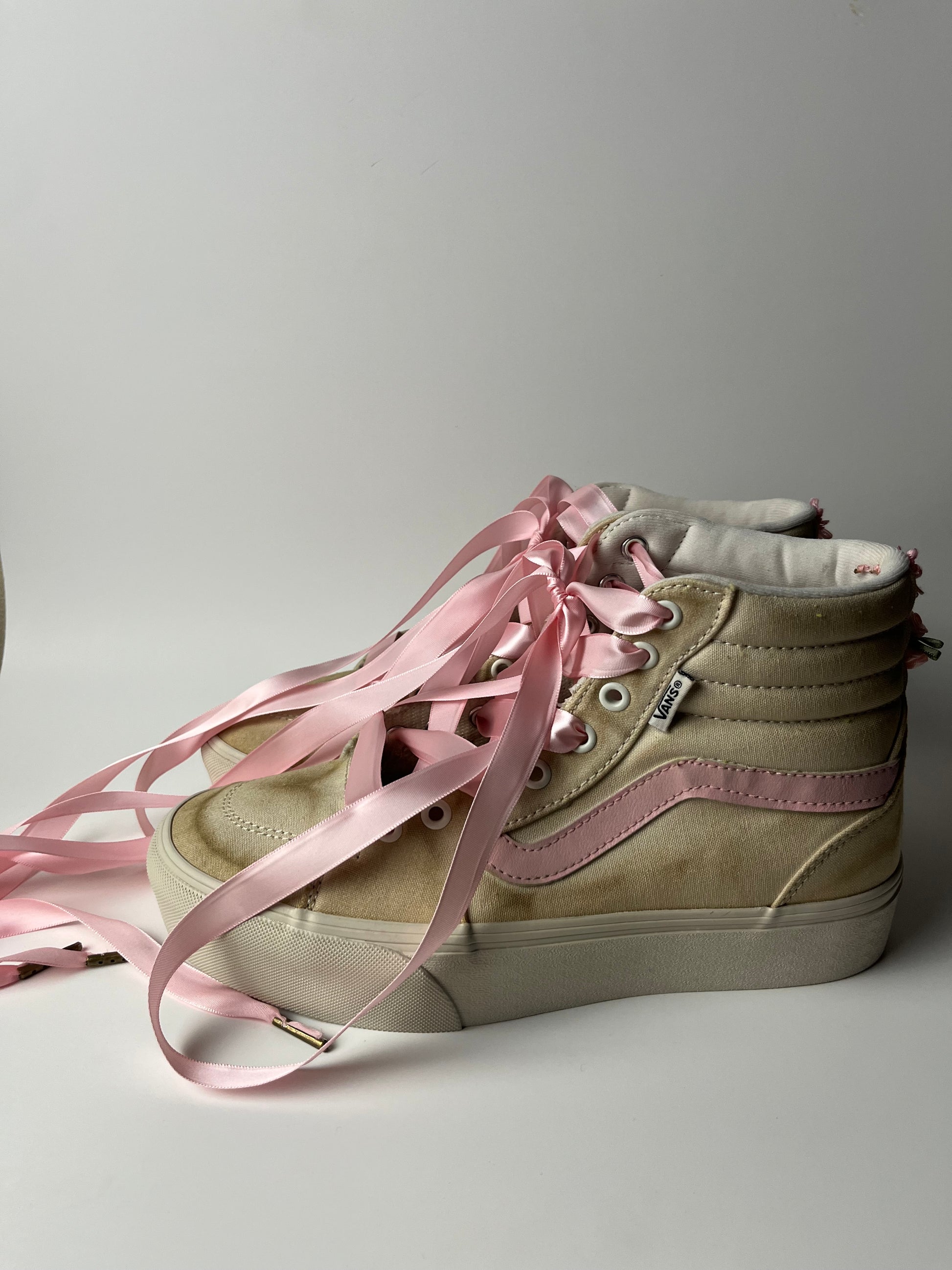 Dusty Rose Vans (custom) – Raised by Hostiles